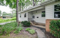 6002 Queens Way, Monona, WI 53716