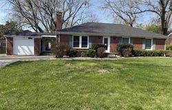 1900 W Clinton Place, Owensboro, KY 42301