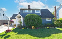 105 Bucket Lane, Levittown, NY 11756
