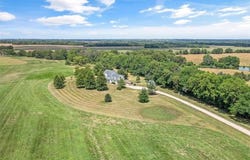 1148 N 1st Road, Baldwin City, KS 66006