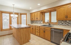 5245 Clayton Drive, Maple Plain, MN 55359