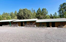 863 Highway 35, Lake Roberts, NM 88049-8051