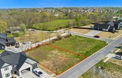 305 Autumn Hills  RD, Bentonville, AR 72712