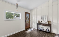 5037 Wesley Chapel Road, New Berlin, IL 62670