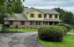 400 27th Street, Huntingdon, PA 16652