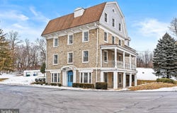 384 EVANSVILLE Road, FLEETWOOD, PA 19522