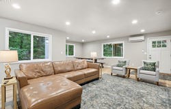 23595 E LOLO PASS RD, Rhododendron, OR 97049
