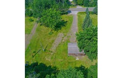 3920 Old Midway Rd, Hermantown, MN 55811