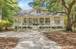 457 Ridgecut Road, Early Branch, SC 29916