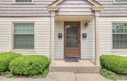 833 Robertson St, Wauwatosa, WI 53213