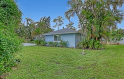 799 Huff Road, Haverhill, FL 33415