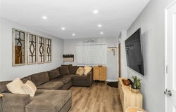 249-12 57th Ave, Little Neck, NY 11362