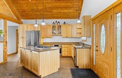 56 Trails End, Livingston, MT 59047