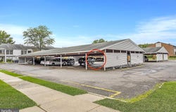 6i DENNISON, EAST WINDSOR, NJ 08520