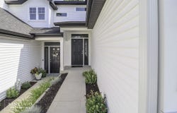 2364 Watertown Way NE, Grand Rapids, MI 49505