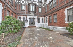 701 W Locust Street, Johnson City, TN 37604