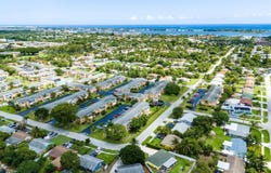 2102 NE 1st Way 206, Boynton Beach, FL 33435