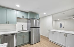 2930 E GRANADA Road, Phoenix, AZ 85008