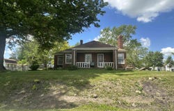 1903 Putnam Street, Unionville, MO 63565