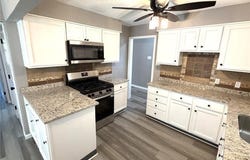 5268 State Route 156, Waterloo, IL 62298