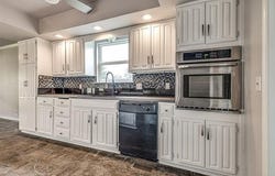 8960 E 16th Place, Tulsa, OK 74112
