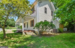 11 KIRCHE STREET, LOVETTSVILLE, VA 20180