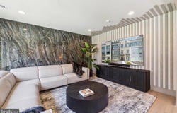 6924 VICEROY ALLEY, BETHESDA, MD 20817