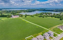 830 Foxglove Terrace, Waconia, MN 55387