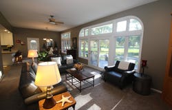 946 Emerald Hills Dr S, Arnolds Park, IA 51331