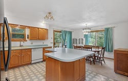 8210 GROVE AVENUE, Wisconsin Rapids, WI 54494