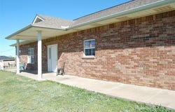 4 Hillcrest Way, Okemah, OK 74859