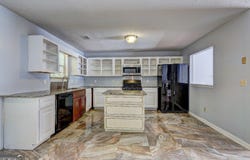 35 Hampton Oaks, Hampton, GA 30228