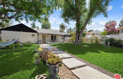 10648 Franlie Dr, Sunland, CA 91040