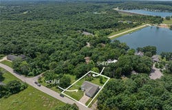 1221 Napoleon Drive, Bonne Terre, MO 63628