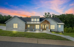 8560 Rapid Water Dr, Sherwood, AR 72120