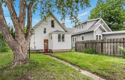 736 15th Avenue S, Saint Cloud, MN 56301