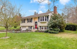 58 Streeter Rd, Paxton, MA 01612