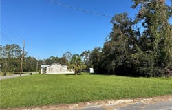 1310 Lee Ave, Waycross, GA 31503