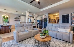 124 Thrasher Cv, Leander, TX 78641