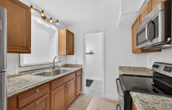 1007 W Hawie Street, Jupiter, FL 33458