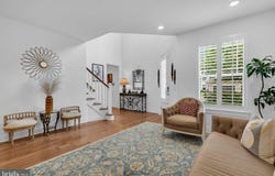 20 DOGLEG Lane, LAWRENCE TWP, NJ 08648