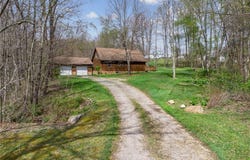 136 Bottom Rd, Mill Run, PA 15464