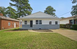 1228 Laurel Avenue, Chesapeake, VA 23320