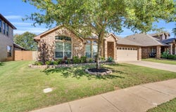6908 Muirfield Drive, Arlington, TX 76001