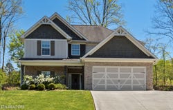 533 Carrington Blvd, Lenoir City, TN 37771