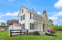 20596 AIRMONT ROAD, BLUEMONT, VA 20135