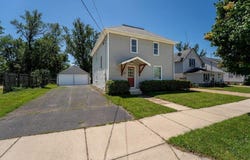 265 W Minnesota Street, Le Center, MN 56057