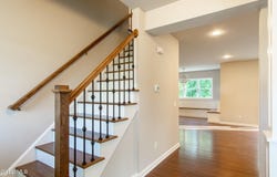 5 Mapleton Court, Clifton Park, NY 12065