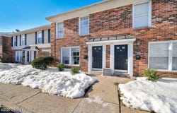 1274 Westlynne Way, Louisville, KY 40222