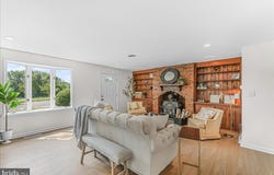 43 NOTRE DAME AVENUE, NEW CASTLE, DE 19720